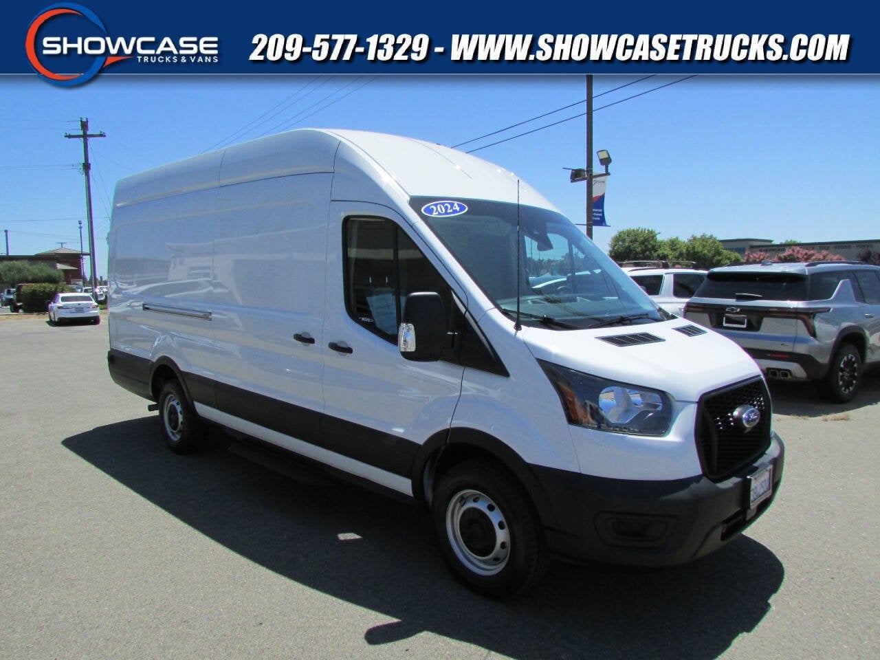 2024 Ford Transit Cargo Van 350 3dr LWB High Roof Extended Cargo Van in Oxford White — front three-quarter view