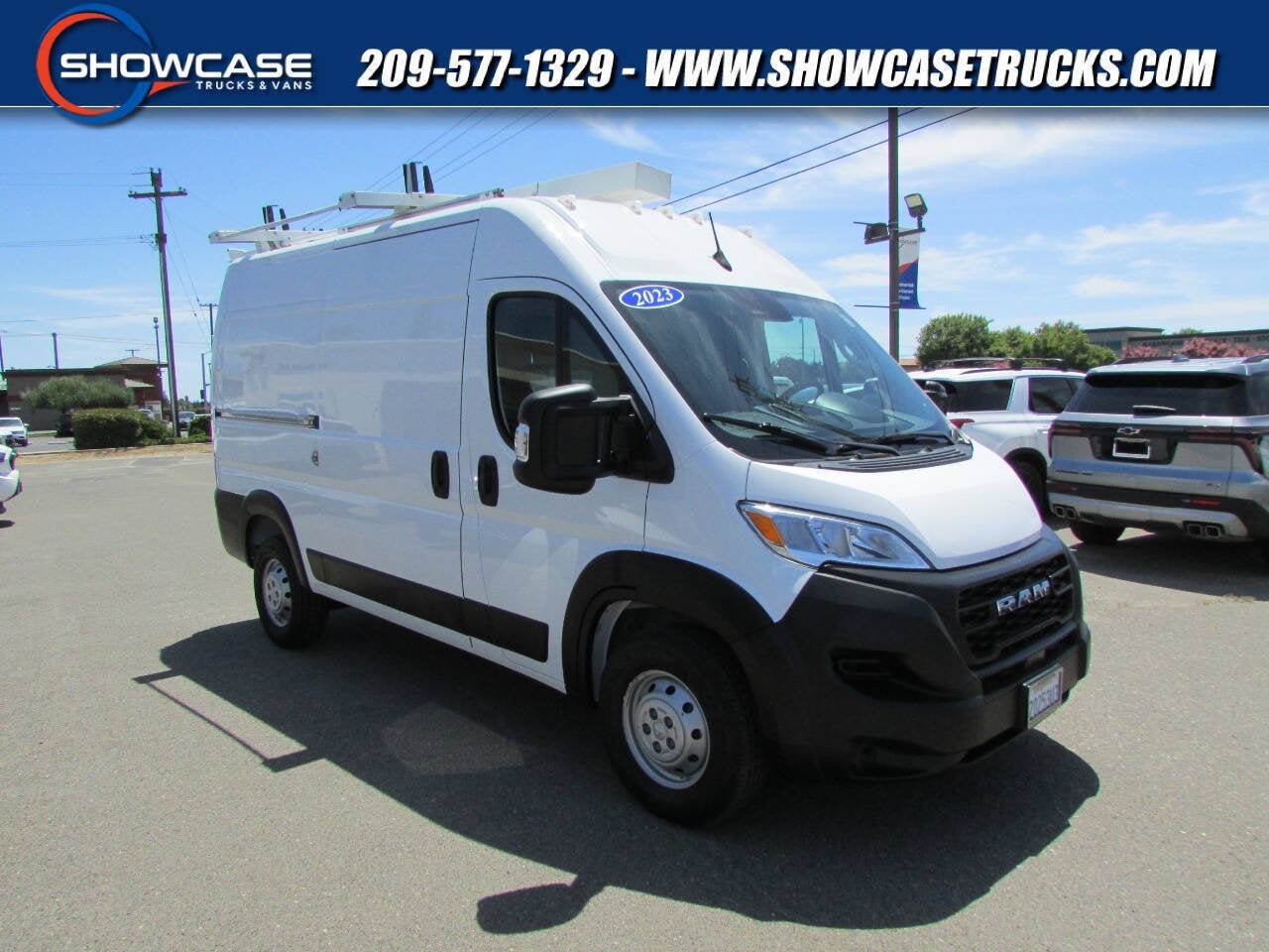 2023 RAM ProMaster Cargo Van 1500 136 WB 3dr High Roof Cargo Van in Bright White Clearcoat — front three-quarter view