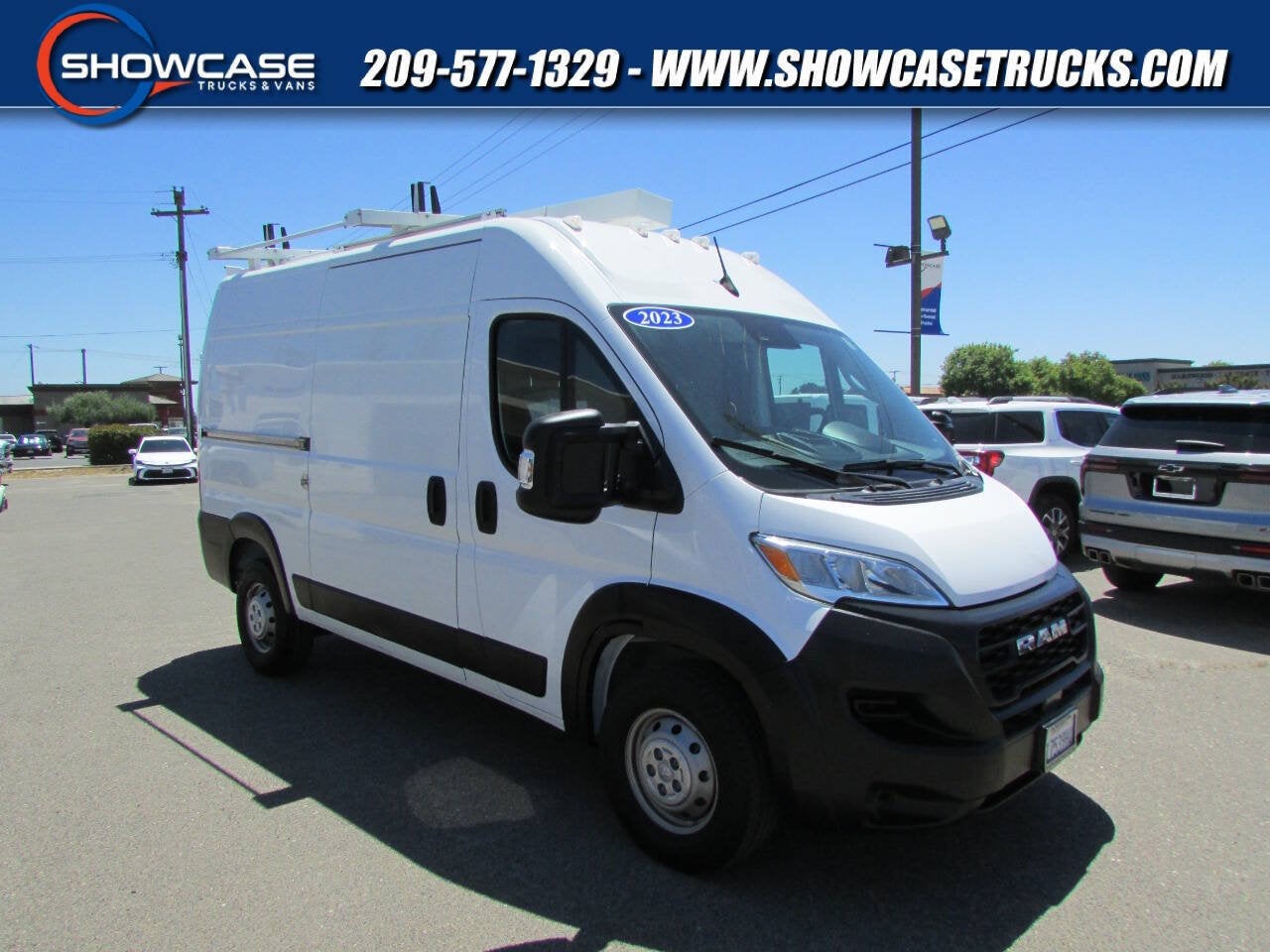 2023 RAM ProMaster Cargo Van 1500 136 WB 3dr High Roof Cargo Van in Bright White Clearcoat — front three-quarter view